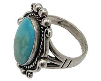 Sterling Blue Stone Accent Ring

Hallmarked

Sz 8

Weight:&nbsp; 8.38 grams

Estimated Melt Value: $ 6.97&nbsp; as of (01/07/2025)

Buyer is responsible to pay for Shipping and Ins (See Shipping Details)&nbsp;