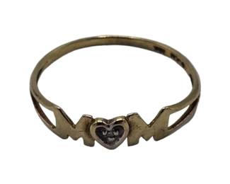 10k Gold MOM Accent Ring

Sz 7.5

Weight 0.78 grams

Hallmark JCM

Estimated Melt Value: $27.58 as of (1/5/25)

Buyer is responsible to pay for Shipping and Ins (See Shipping Details)