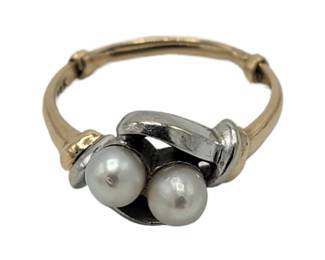 14k Pearl Ring

Sz 7

Weight 3.48 grams w/ pearls

Estimated Melt Value: $173.61 as of (1/2/25) (including stones)

Buyer is responsible to pay for Shipping and Ins (See Shipping Details)