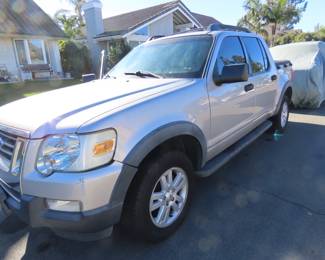 Ford Explorer Sport Trac. 2008. Sport Utility 4 Door Pick Up Truck. XLT.&nbsp; 4 Liter. Automatic 5 speed with overdrive. New Transmission. Bluetooth, electric rear window. CD/AM/FM stereo. Keyless entry. 191,000 miles. Some body damage.