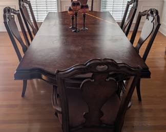 Dining Table w/ 6 Chairs