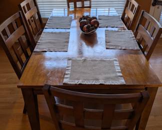 Farm Style Kitchen Table w/ 6 Chairs