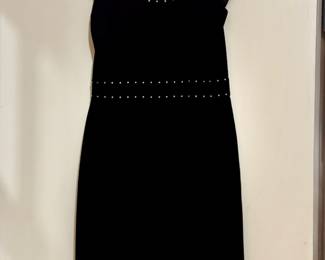 Clothing: White House Black Market