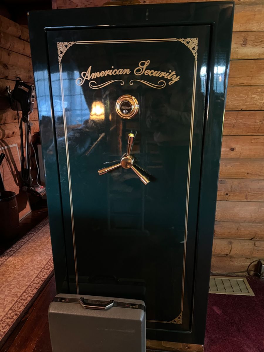 Gun safe