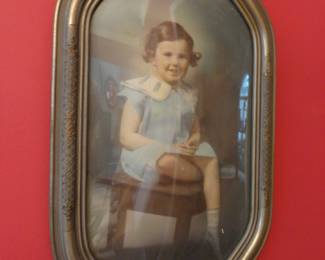 Vtg Art Deco Frame With Bubble Glass
