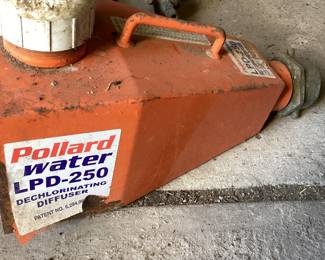 Pollard dechlorinating diffuser