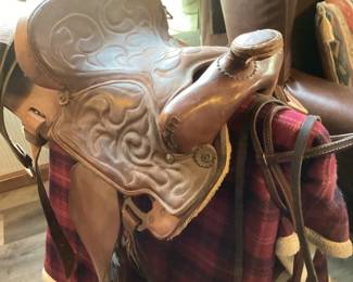CHEAIRS SADDLERY IRVING, Tx 15.5”