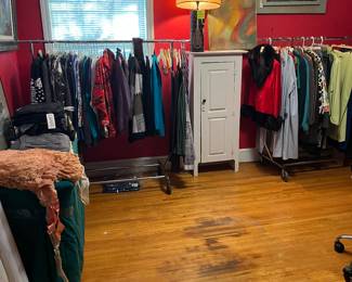 We have a nice collection of vintage clothes
At one time this person owned a shop called Marion Davis in Charlotte 