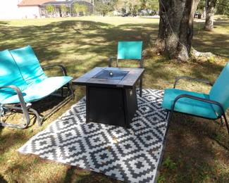 Outdoor firepit and chairs