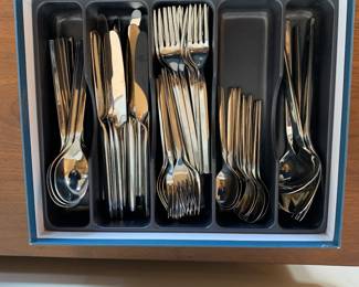 True Legacy Premium: Villeroy & Boch New Wave Flatware