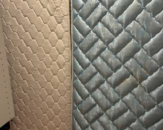 Twin mattresses