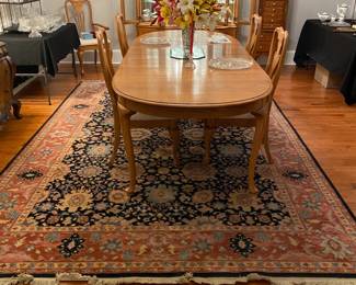 Keller Furniture oval dining table with 3 leaves, 4 side chairs and 2 arm chairs