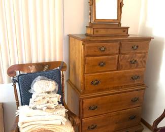 Ethan Allen maple chest of drawers