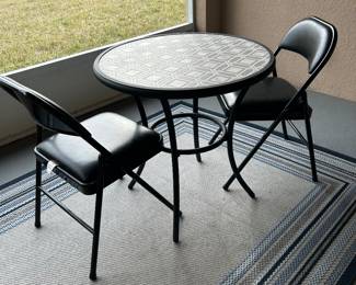 Table with 4 Chairs