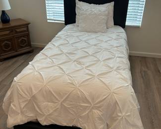 Twin Bed 