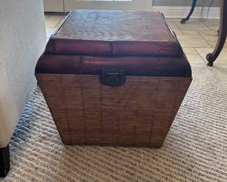 Basket trunk