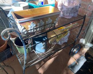 Outdoor patio cart