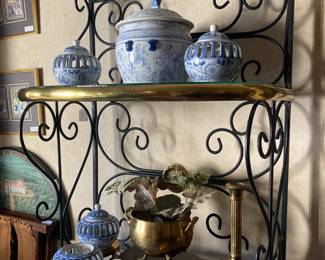 One of two bakers racks