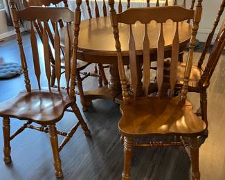 6 Chair Dining Table w/ leaf