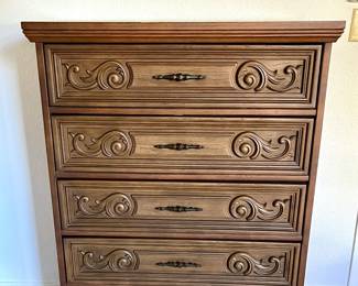 5-piece MCM Bassett bedroom Set