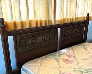 5-piece MCM bedroom Set