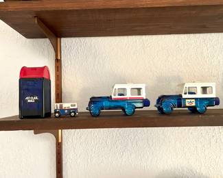 Set of Vintage Avon  Mail Truck Bottles and Mailbox