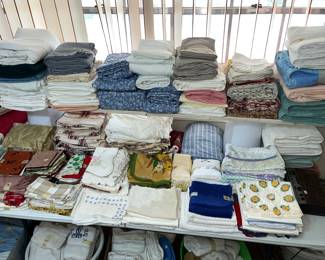 Lots of nice towels