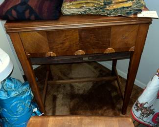 Another nice vintage sewing machine cabinet only