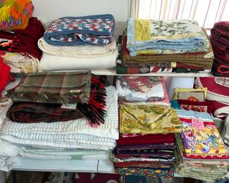 Quilt toppers, blankets, throws