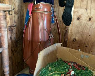 Leather golf club bag & clubs