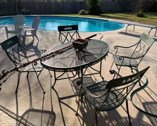 Iron patio set