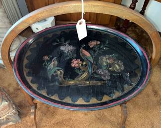 tray detail