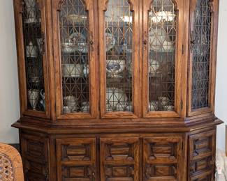 Heritage China Hutch