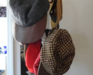 Many many Hats/Gloves/Accessories