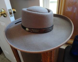 Wool Betmar Hat