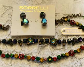 many pieces of Sorrelli costume jewelry--new with tags