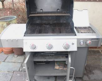 BUY IT NOW! $300.00. Weber Genesis II LX 3 burner/w side burner propane grill. Works great. (needs igniter switch