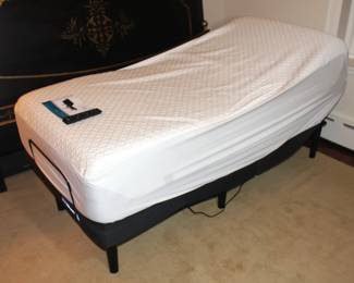 BUY IT NOW! $1500. Like new! Twin size Tempur-Pedic Tempur Ergo Prosmart Power base powered by Sleeptracker-AI with Tempur-Pedic twin mattress with remote. Bluetooth enabled, vibrates and multiple features.