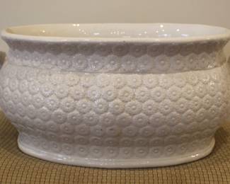 BUY IT NOW! $550.00. Staffordshire 19th Century Double Handled Porcelain Foot Bath. c.1840.