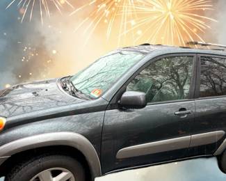 2004 RAV4 131,000 miles excellent condition running perfect economical run about with four-wheel-drive!
 Book is $5000 to $6000 gonna see where it goes… Taking bids, runs great new battery, and some recent work done in ‘22, info available on request..