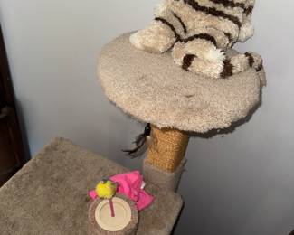 Kitty tower