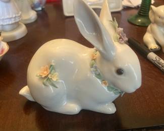 Lladro bunny