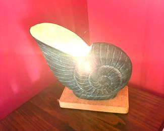 Shell light