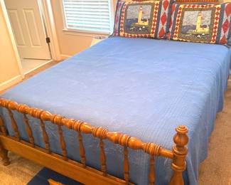 Vintage full bed 