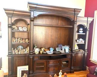 Gorgeous Havertys entertainment wall unit