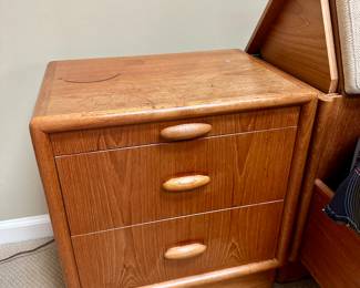 Dyrlund night stand / side table (2 available)