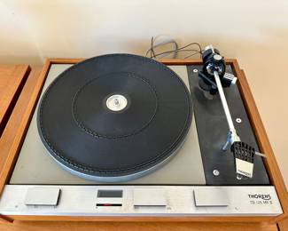 Thorens turntable (with top)
