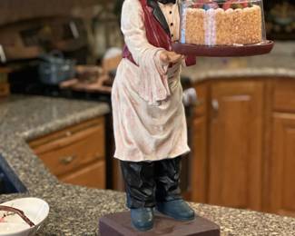 Butler with Serving Tray Display