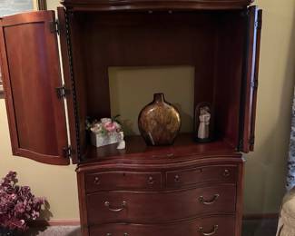 THOMASVILLE Bedroom Set