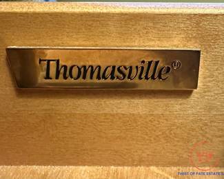 THOMASVILLE Bedroom Set